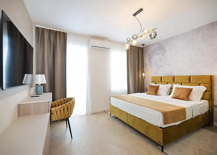 Platea Magna Lux Апартаменты *